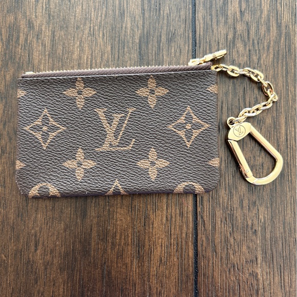 Vintagee Luis Vuitton Keychain Coin Purse - Picture 3 of 4
